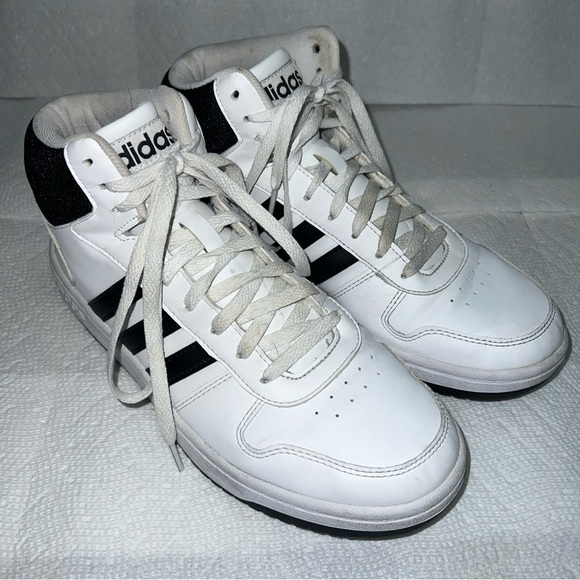 Adidas Hoops 2 White Black - FY8617 Men’s Size 9 - Picture 2 of 10